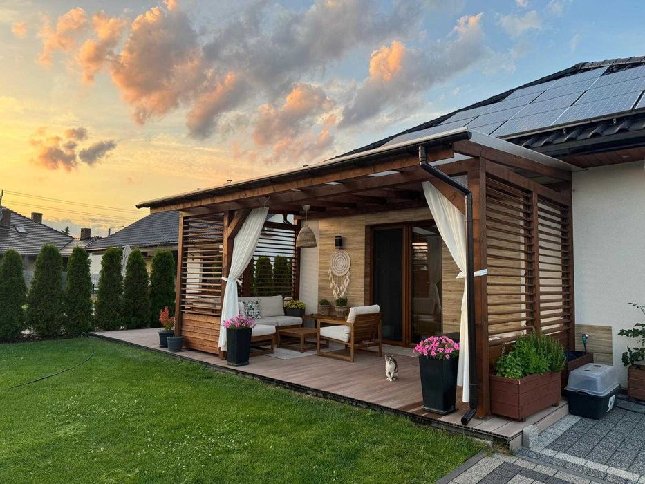 Zadaszenia tarasu z poliwęglanu,  tarasy z deski kompozytowej