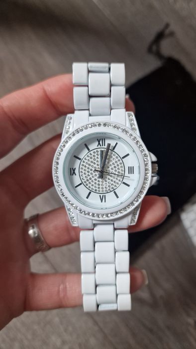 Годинник Louise pearl зі стразами сваровскі