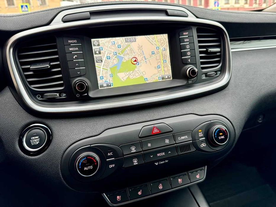 Kia Sorento  2016 2.2 Дизель