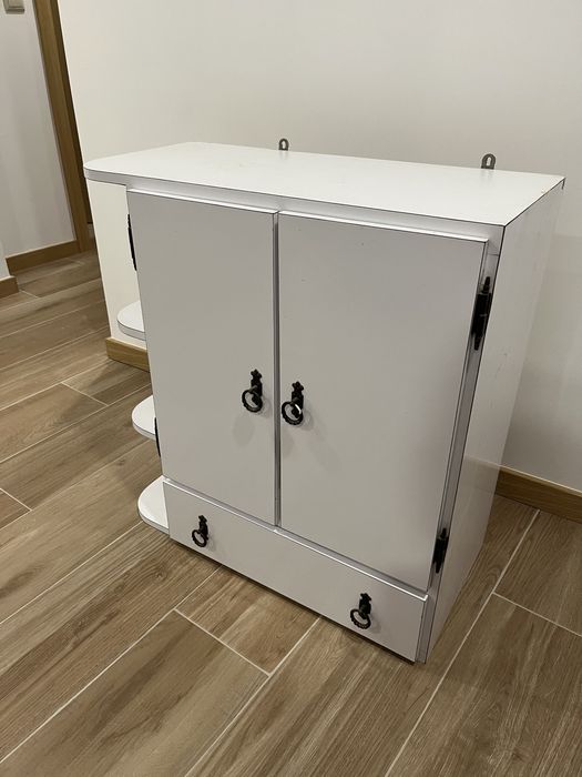 Armário casa de banho