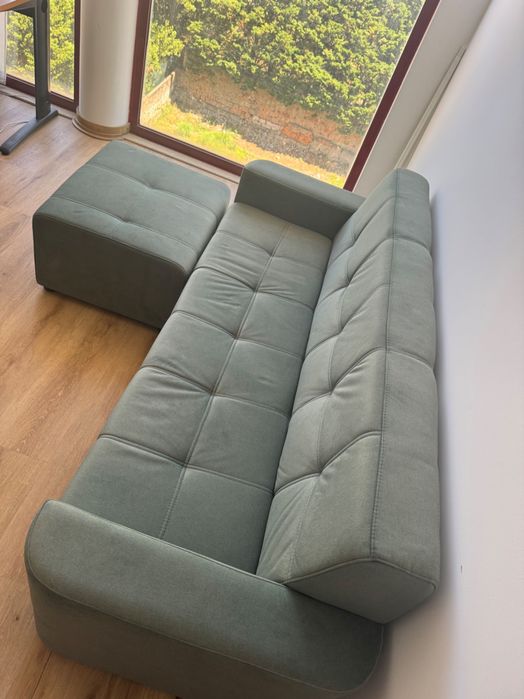 Sofá e puff chaise longue