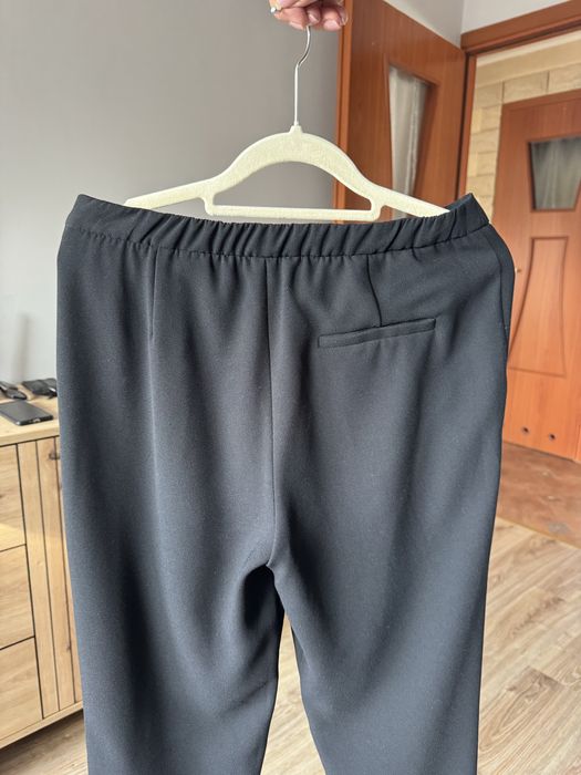 Spodnie eleganckie Zara XS