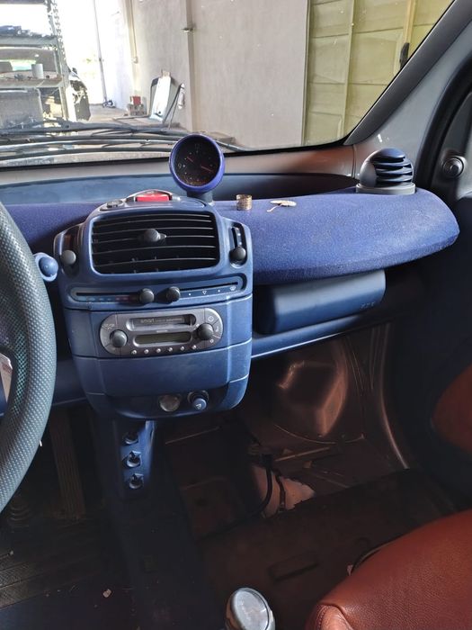 Smart fortwo 450 1G Gasolina ano 2000 para peças Material disponível
