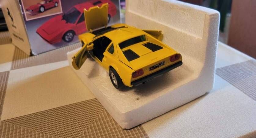 Polistil Ferrari 308 GTB Skala 1:25