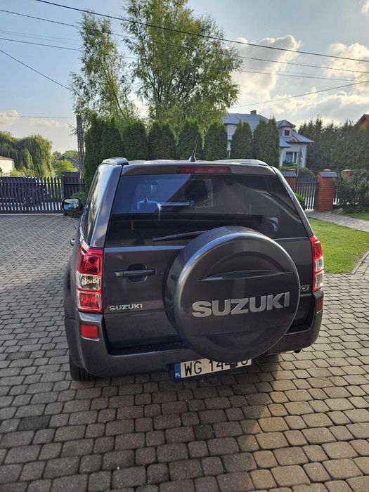 Samochód Suzuki Grand Vitara 2.4 benzyna + gaz