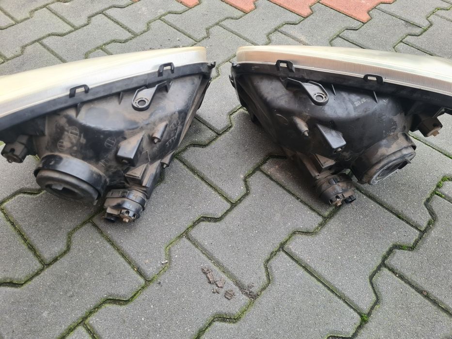 Lampy grill + listwa podreflektorowa RAV4 2