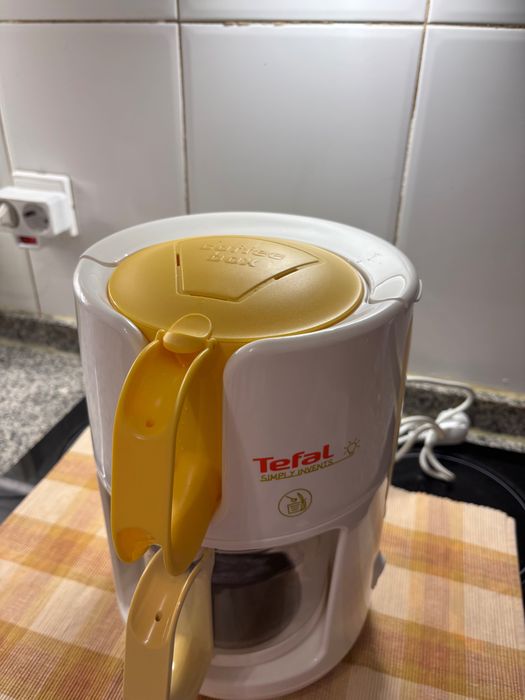 Cafeteira Simply Invents