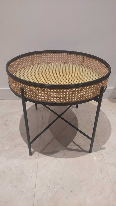 Mesa de apoio Calamy da AREA STORE