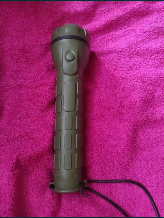 Фонарик обрезиненный