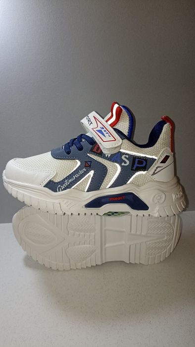 Дитячі кросівки нова колекція