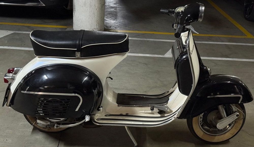 Vespa 150 clássica 1965