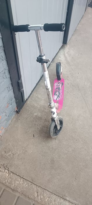 Детский самокат.