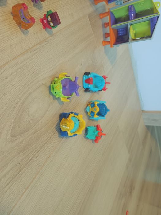 Super things baza figurki pojazdy