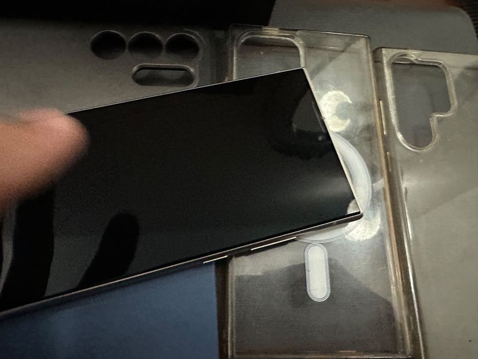 Samsung S24 ultra 12/256GB impecável com extras