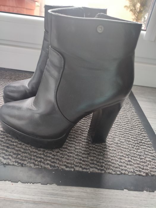 Botki na platformie r.40