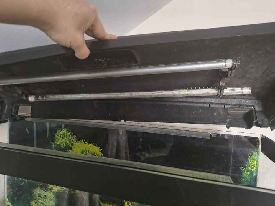 Sprzedam Akwarium 200 l