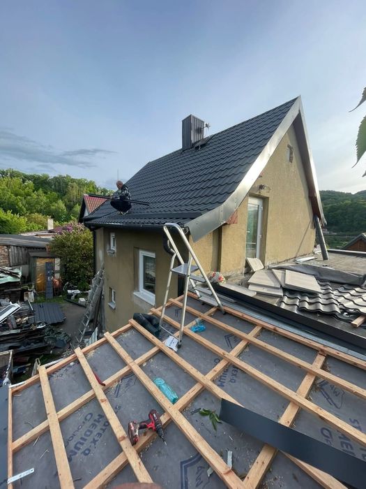 Wykonujemy prace budowlane w zakresie budowy nowych dachów z blachodac
