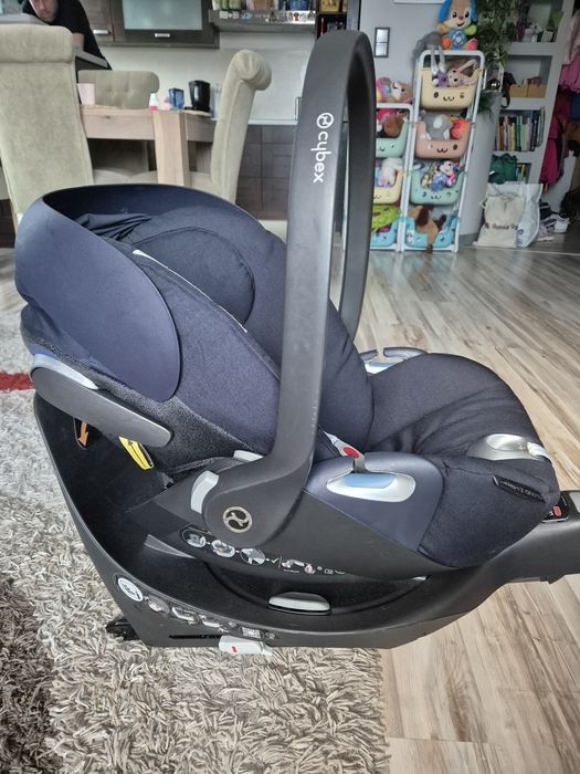 Baza Cybex Z  i fotelik Cybex Cloud Z