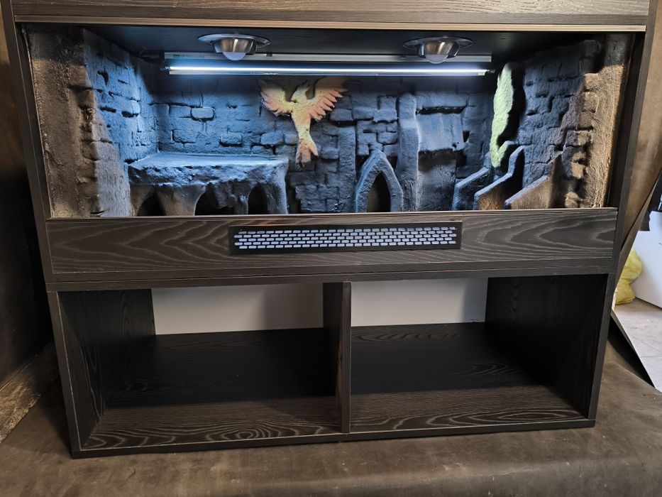 Terrarium meblowe agama wąż gekon eublefar producent