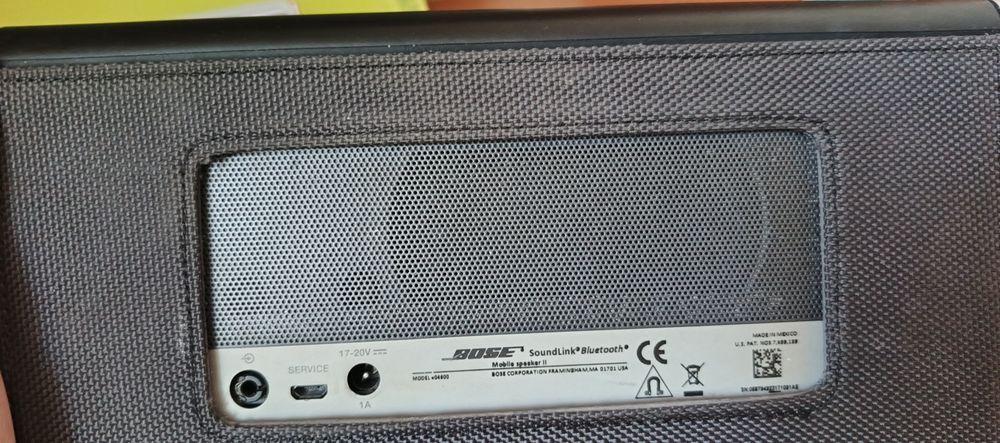 Продам Bose SoundLink Bluetooth Mobille speaker 2