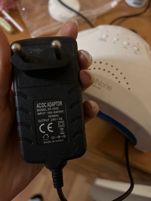 Лед лампа для манікюру