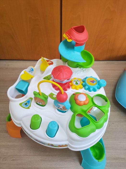 Mesa actividades Clementoni