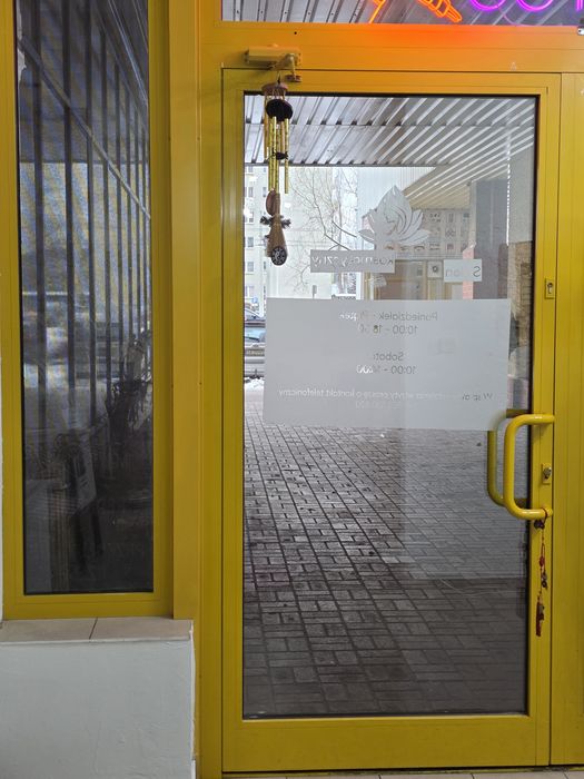 Podnajmę Stanowisko  dla Stylistki paznokci