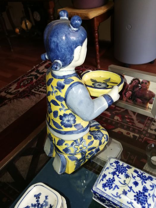 Figura de porcelana chinesa,