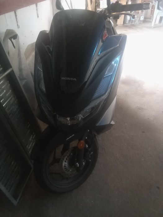 Vendo moto Honda pcx