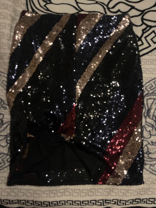 Юбки  паєтки, по 250 грн