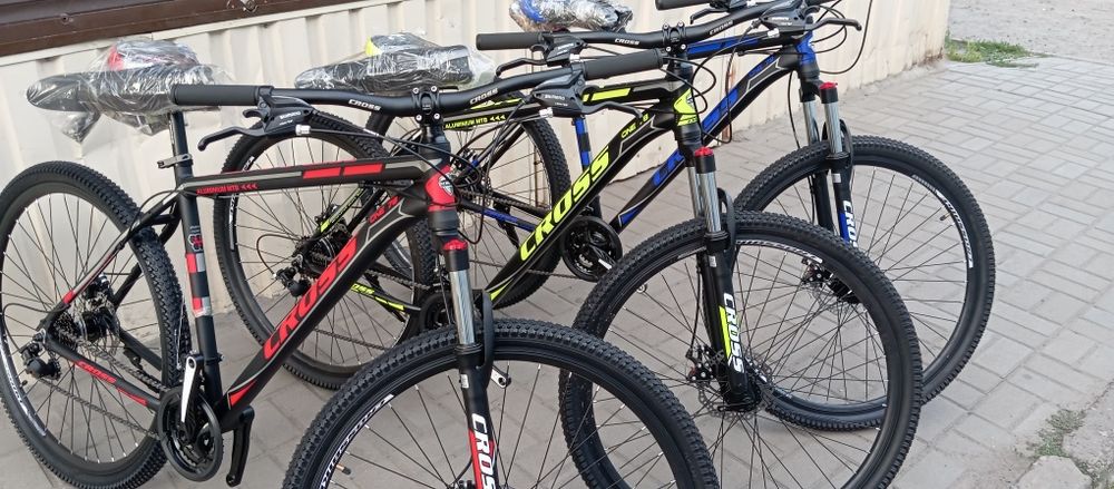 Продам електровелосипед Cross Hunter 29 "-20 та 22 рами,48v-10Ah