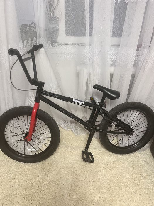 Продам велосипед трюковий BMX для дитини підлітка