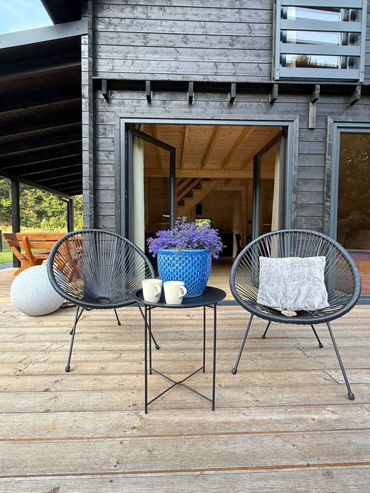 Czarne Domki nad jeziorem z balią/ jacuzzi i sauną