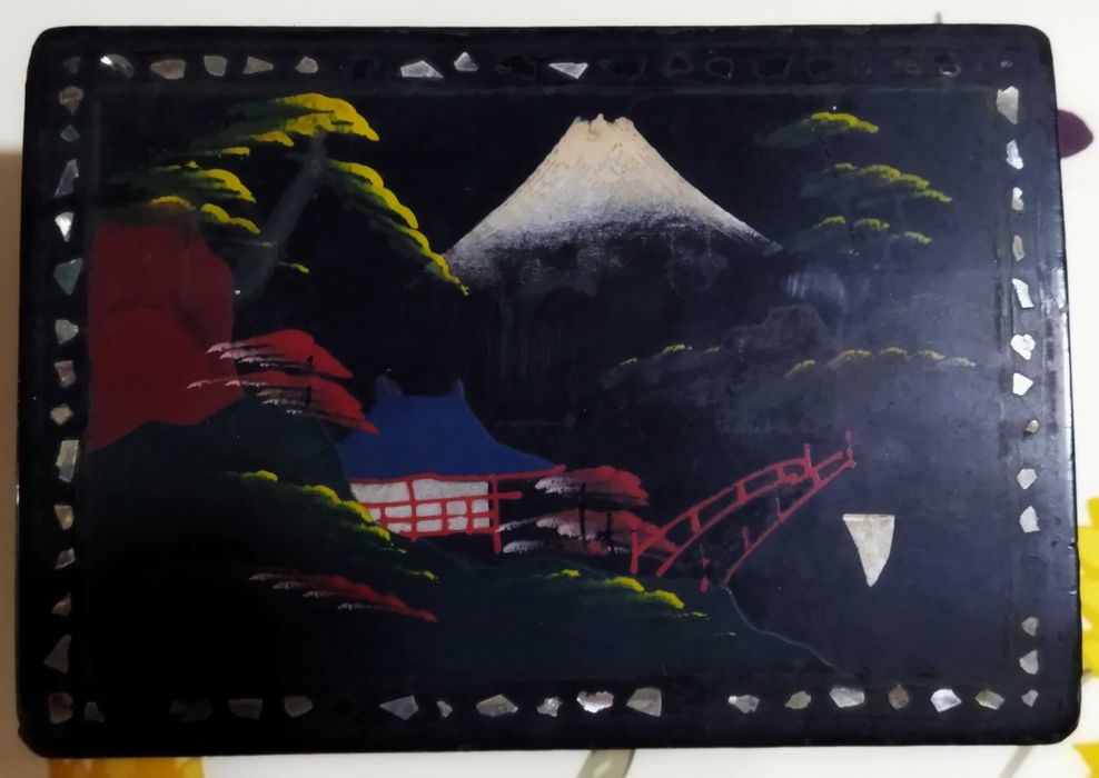 Guarda Jóias japonês em madeira lacada