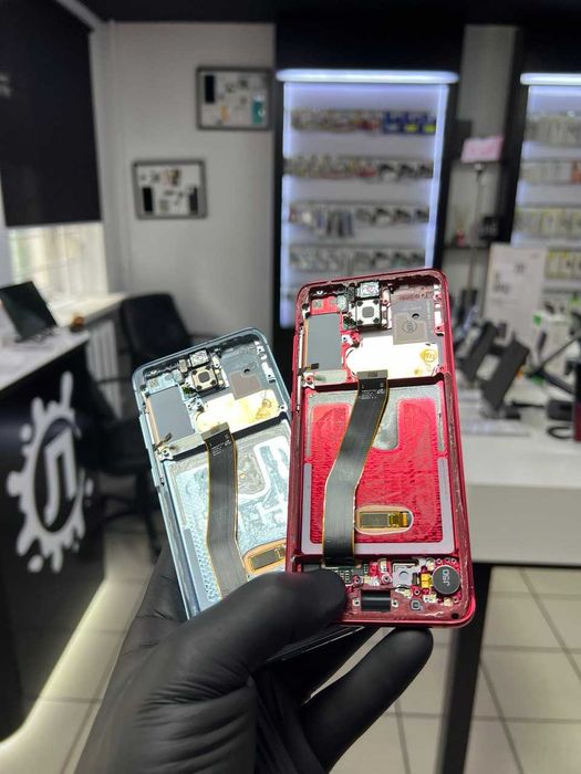 Дисплей (модуль) оригінал Samsung S20/S20+ (деталі в описі)