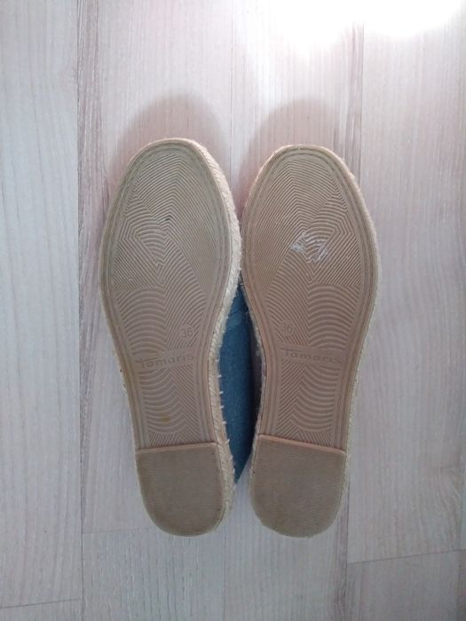 Nowe Espandryle jeansowe Tamaris 36