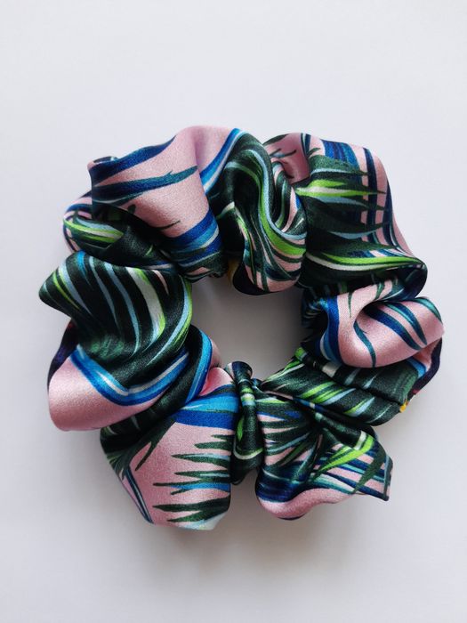3 różowe gumki do włosów jedwab scrunchie M duże