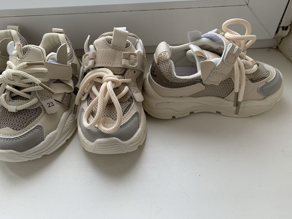 Кросівки нові, підійдуть хлопчику та дівчинкі