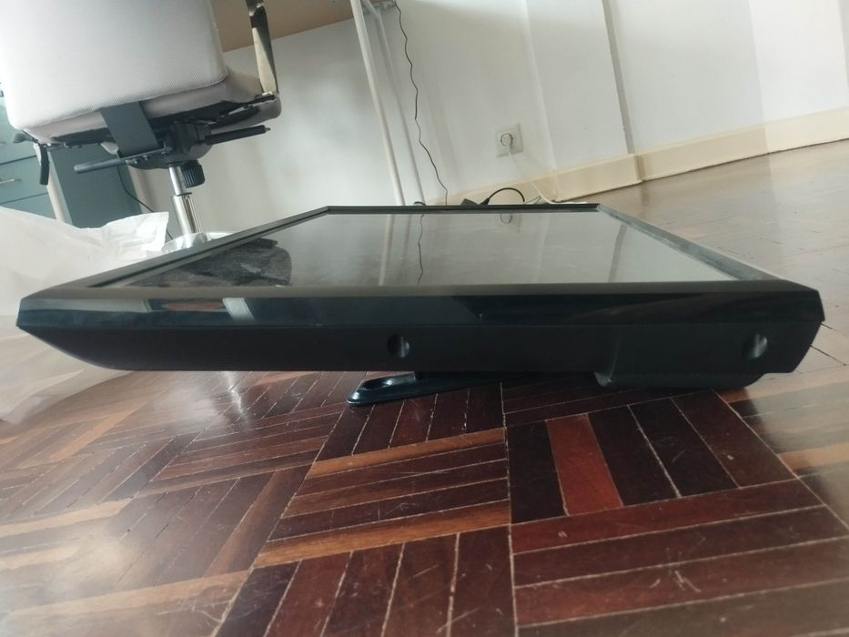Televisão 28" Samsung LED-HD