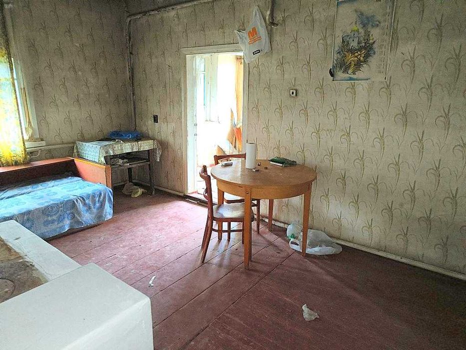 Жилий будинок та 29сот.В с.Бишів.Розвинена інфраструктура.Київ 40км.