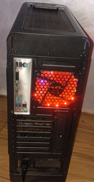 RYZEN 5 3600, 32GB DDR4, GTX 1660 Super 6GB, 630W 80plus