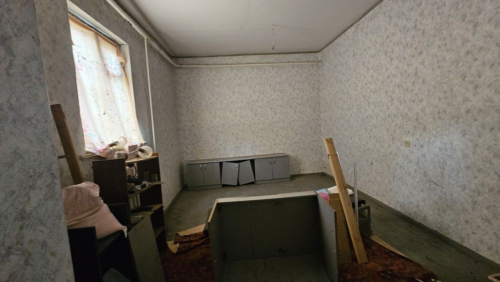 Продам нежитлове приміщення Сонячне