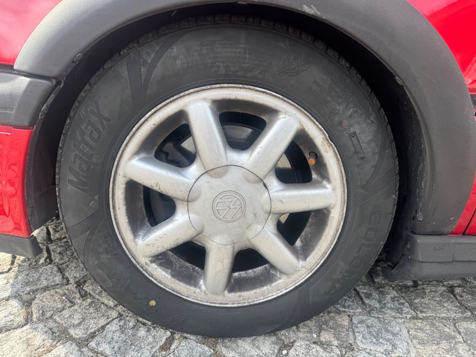 Jantes Originais Golf 3 14 4x100 com pneus com 80% de piso