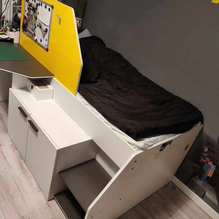 Biurko, łóżko, polują dziecięcy, komoda zestaw