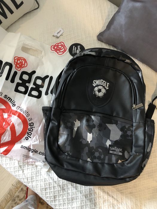 Рюкзак smiggle.