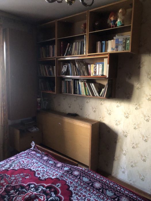 Віддам всі меблі безкоштовно