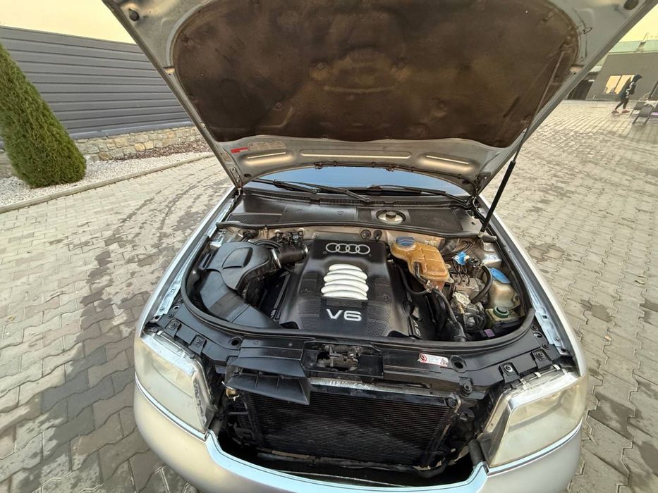 Audi a6c5 / 2.4 / 1998