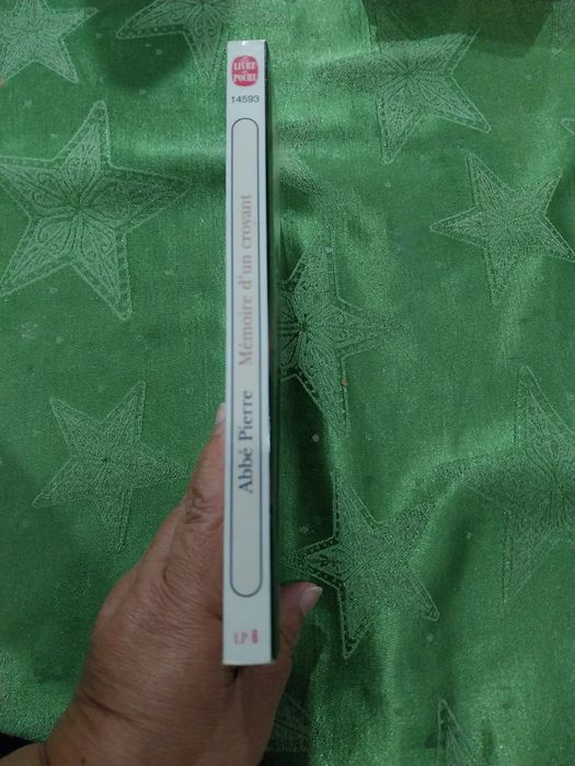 Mémoire d' un croyant. Portes incluídos