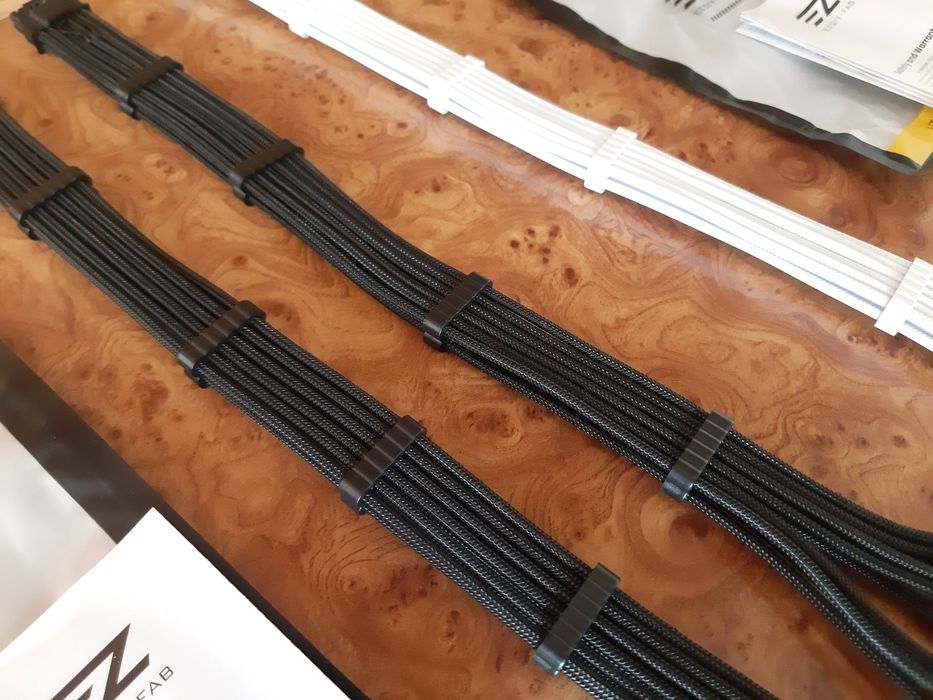 Переходник питания PCIE5.0 ATX3.0  12VHPWR RTX 4070/4080/4090