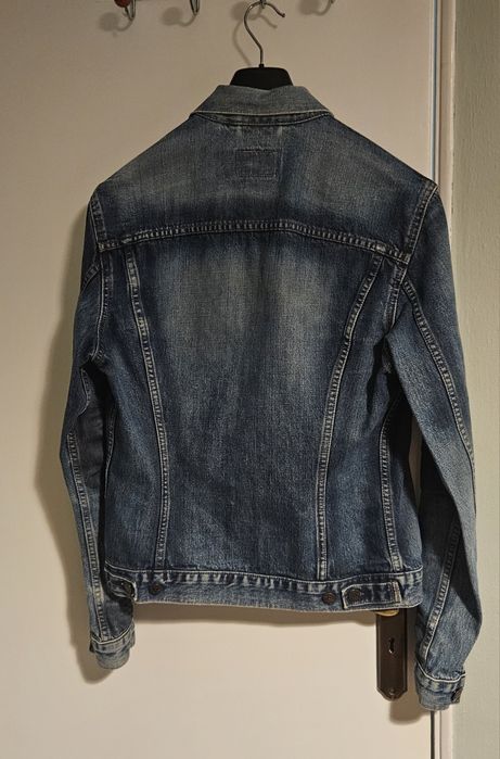 Casaco Levis Tamanho L
